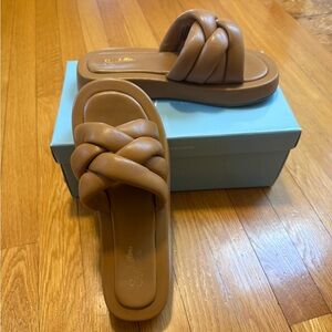 Seychelles Tan Sandals with Crisscross Straps